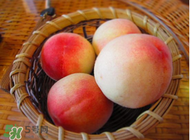 水蜜桃和西瓜能一起吃嗎？水蜜桃可以和西瓜一起吃嗎？