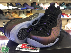 nike air foamposite one eggplant紫噴什么時候發(fā)售？