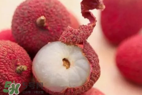 吃泡藥水的荔枝會得??？吃藥水的荔枝會得手足口病？