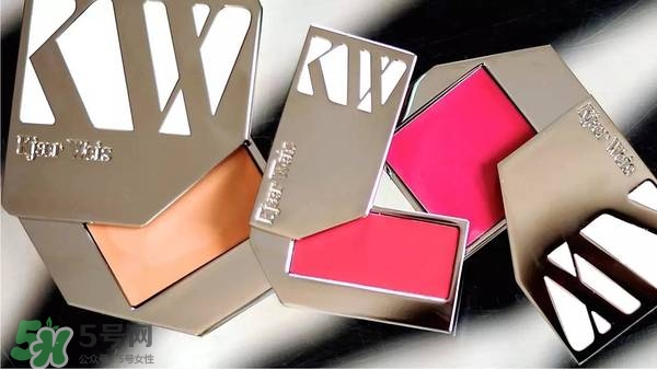 Kjaer Weis口紅怎么樣？Kjaer Weis口紅色號試色