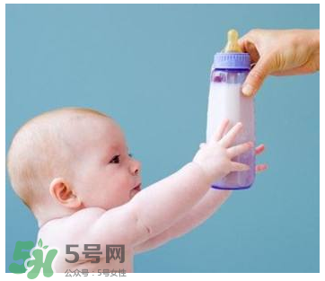 早產(chǎn)兒體重增長(zhǎng)標(biāo)準(zhǔn)是多少？早產(chǎn)兒體重增長(zhǎng)正常值