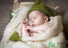 早產(chǎn)兒奶粉有必要嗎？早產(chǎn)兒可以吃普通奶粉嗎？