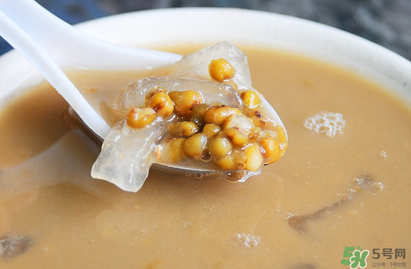 綠豆湯怎么煮才綠？綠豆湯煮成紅色能喝嗎？