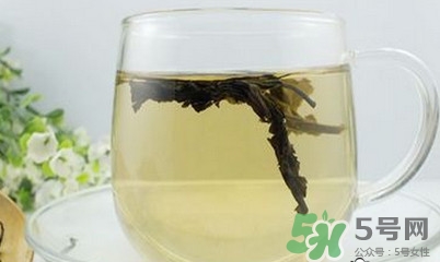 杜仲茶比較適合哪些人飲用？杜仲茶功效與作用有哪些？