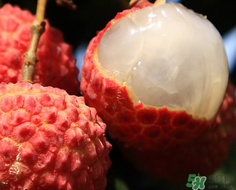 荔枝吃多了會(huì)流鼻血嗎？吃荔枝會(huì)流鼻血嗎？