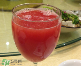 西瓜汁有沉淀還能喝嗎？西瓜汁怎么榨不會沉淀？