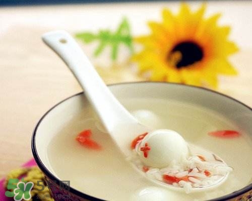 鵪鶉蛋能帶皮吃嗎？鵪鶉蛋能多吃嗎？