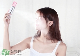 補(bǔ)水儀一次噴幾分鐘？補(bǔ)水儀一次噴多久？