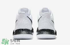 nike kyrie 3黑白配色多少錢？耐克歐文3代黑白配色專柜價(jià)格