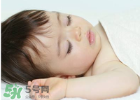 寶寶睡覺打鼾怎么回事？寶寶睡覺打鼾正常嗎？