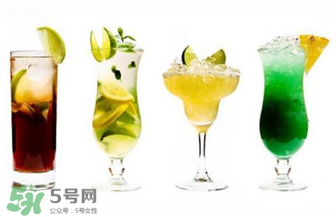 竹葉青酒不能和什么一起吃？喝竹葉青酒要注意什么？