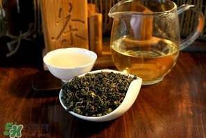 喝茶能吃杏嗎？喝茶可以吃杏嗎？