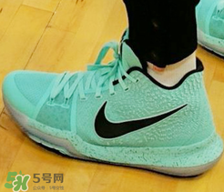 nike kyrie 3 aqua多少錢？耐克歐文3代湖綠配色專柜價格