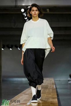 Y-32018春夏系列服裝怎么樣_好看嗎_款式有哪些？