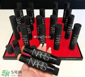 nars粉底棒粉條怎么用？nars粉底棒粉條色號試色