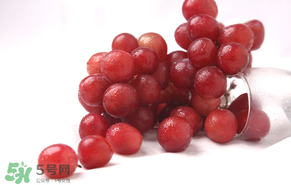 紅提變軟了還能吃嗎？紅提變軟是不是壞了？