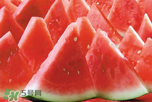 隔夜西瓜能吃嗎？吃隔夜西瓜有什么危害？