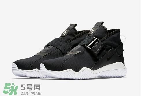 nikelab acg 07 kmtr機(jī)能運(yùn)動(dòng)鞋黑白配色什么時(shí)候發(fā)售？