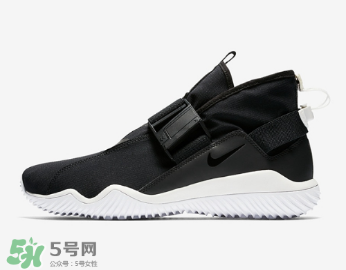 nikelab acg 07 kmtr機(jī)能運(yùn)動(dòng)鞋黑白配色多少錢？