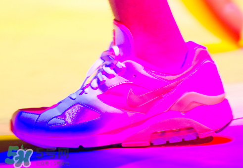 cdg與nike air max 180聯(lián)名氣墊運(yùn)動(dòng)鞋什么時(shí)候發(fā)售？