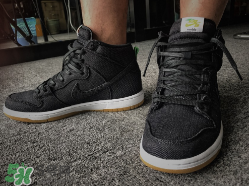 nike sb dunk momofuku限量版滑板鞋多少錢？