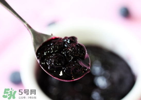 藍莓和楊梅能一起吃嗎？藍莓和楊梅可以一起泡酒嗎？
