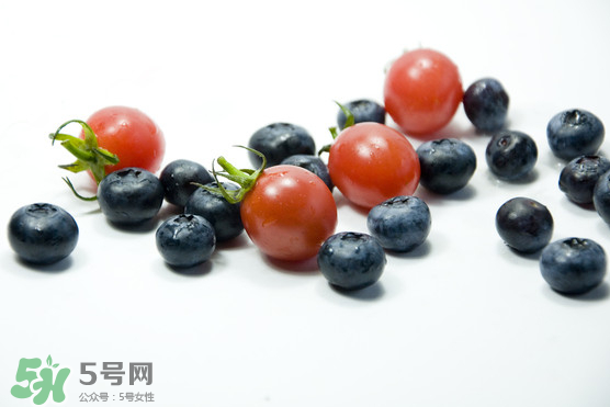 藍(lán)莓和番茄能一起吃嗎？藍(lán)莓和西紅柿能一起吃嗎？