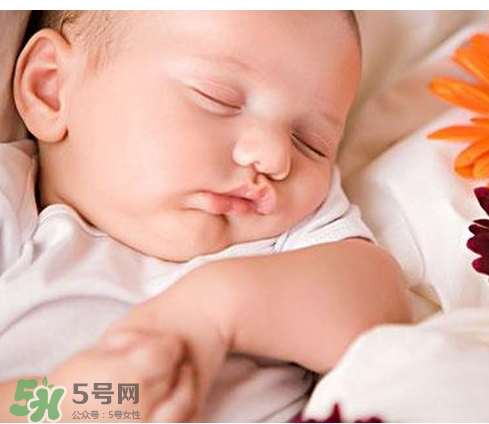 二胎為什么容易早產？二胎一定會早產嗎？
