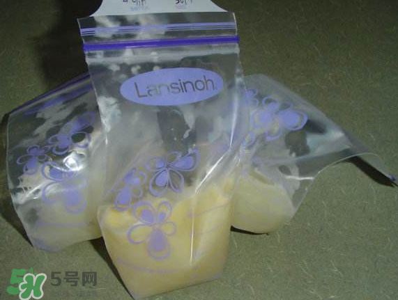 儲奶袋和儲奶杯的區(qū)別？儲奶袋和儲奶杯哪個方便？