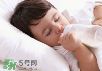 氨基酸奶粉味道如何？氨基酸奶粉苦嗎？
