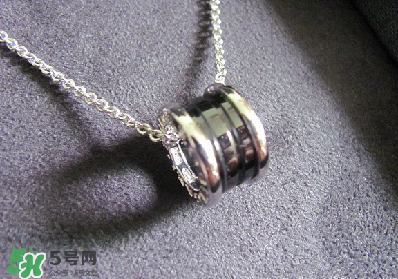寶格麗小紅人項鏈?zhǔn)鞘裁床馁|(zhì)？寶格麗小紅人項鏈材質(zhì)介紹
