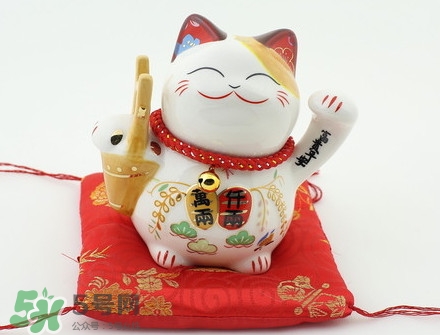不同顏色的招財貓代表什么意思？招財貓的寓意是什么
