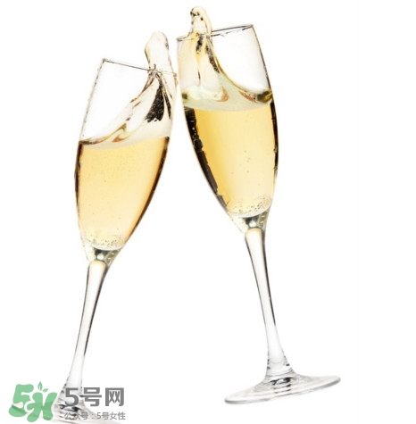 香檳是酒嗎？香檳是什么酒？
