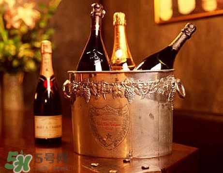 香檳是酒嗎？香檳是什么酒？