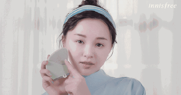 悅詩風吟洗臉儀好用嗎？悅詩風吟洗臉儀和luna潔面儀對比