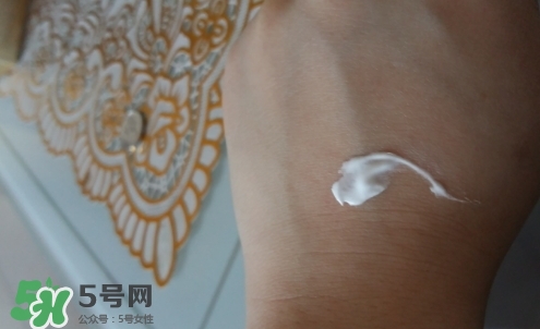 肌膚之食素顏霜怎么用？肌膚之食素顏霜使用方法