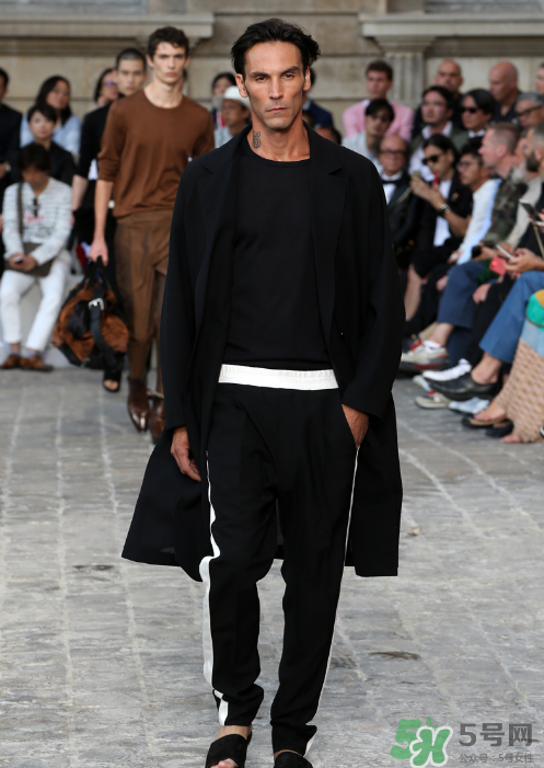 berluti2018年春夏系列服裝怎么樣_好看嗎_款式有哪些？