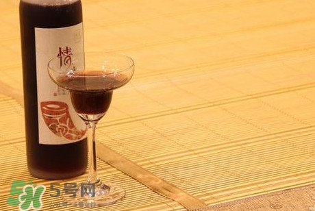 竹涼席和藤?zèng)鱿膫€(gè)好？竹涼席可以暴曬嗎