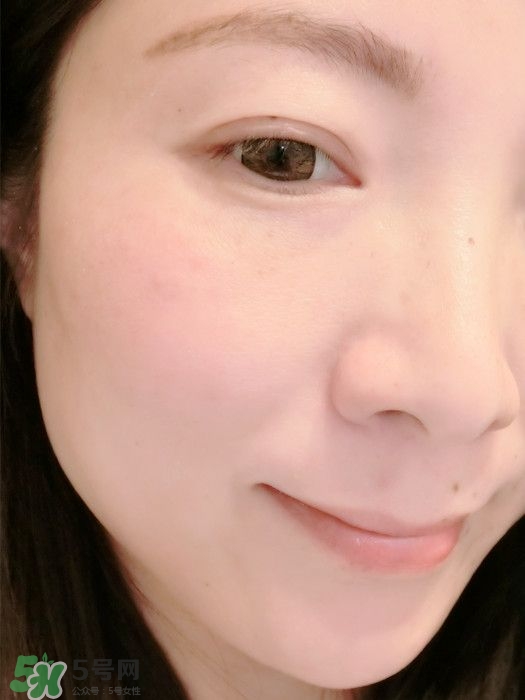 玉蘭油眼部素顏霜怎么用？玉蘭油眼部素顏霜使用方法
