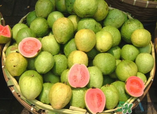 產(chǎn)婦可以吃番石榴嗎？坐月子可以吃番石榴嗎？