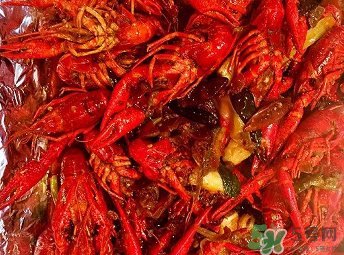 麻辣小龍蝦能隔夜吃嗎？麻辣小龍蝦隔夜能吃嗎？