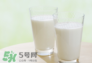 嬰兒奶粉老人能喝嗎？老人能不能喝嬰兒奶粉？