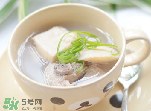 榴蓮殼燉排骨殼能吃嗎？榴蓮殼燉排骨什么味道？