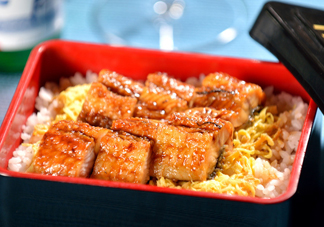 鰻魚飯怎么吃？日本鰻魚飯的做法