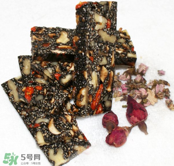 哺乳期吃阿膠對(duì)寶寶有影響嗎？哺乳期能不能吃阿膠？