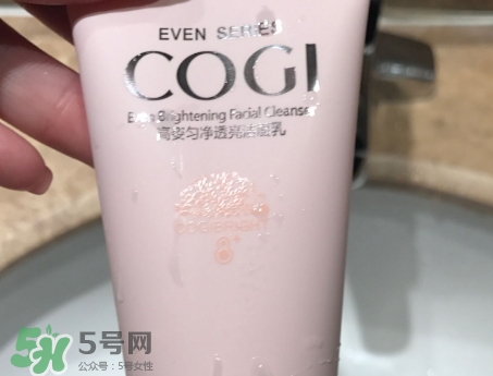 高姿防曬霜怎么樣？高姿防曬霜適合年齡