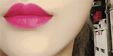 蘭蔻搖搖染唇液哪個顏色好看？蘭蔻搖搖染唇液色號試色