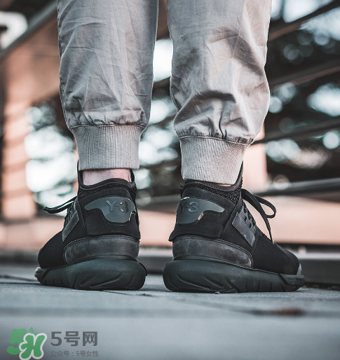 y-3 qasa high 2017上腳效果怎么樣？y-3跑鞋2017上腳好看嗎？