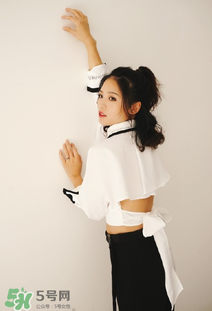 快女黃英懷二胎 快女黃英老公是誰？