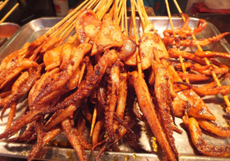 鐵板魷魚有營養(yǎng)嗎？鐵板魷魚對身體有害嗎